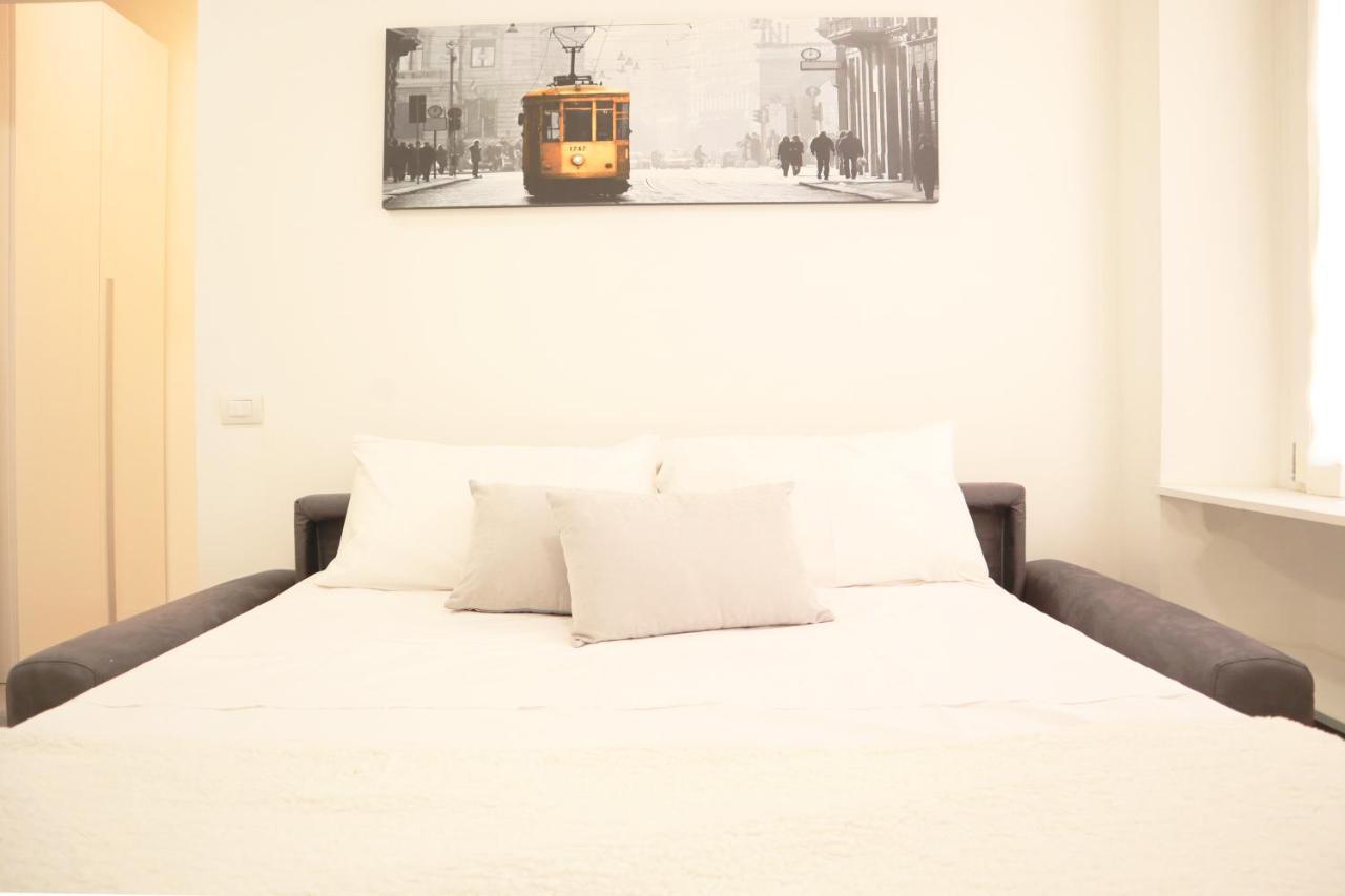Navigli Tiny Bright House Apartment *